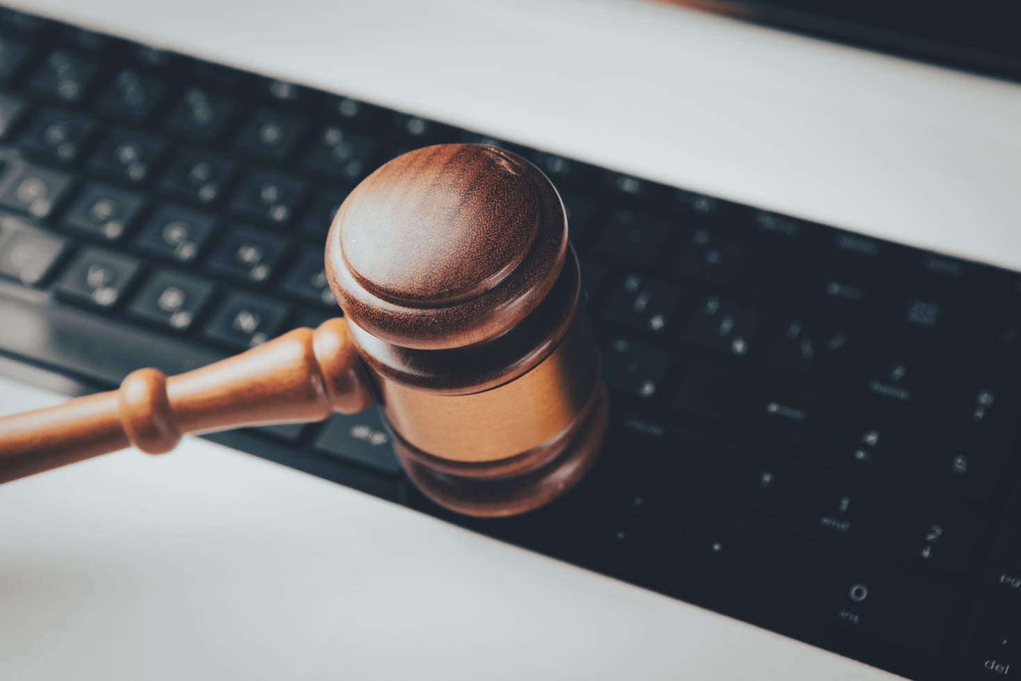 Simplify Legal Compliance with Integrated Software